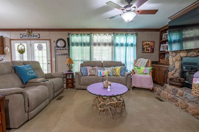 595 Andrew Jackson Drive, Livingston, TX 77351
