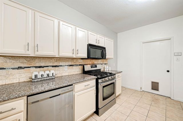 19443 Maywood Falls Cir, Katy, TX 77084