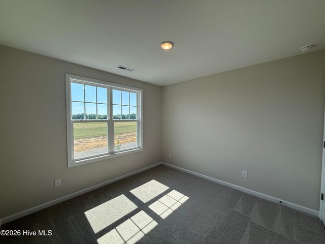 111 Tuscarora Drive, La Grange, NC 28551