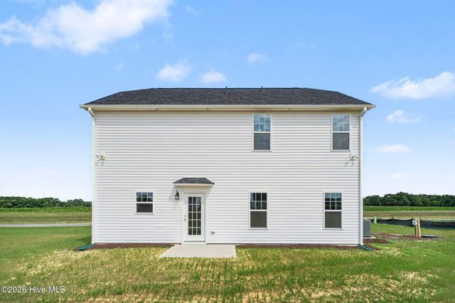 111 Tuscarora Drive, La Grange, NC 28551