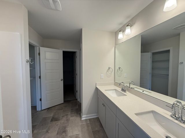 111 Tuscarora Drive, La Grange, NC 28551