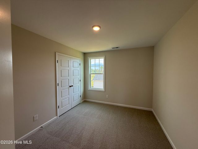 111 Tuscarora Drive, La Grange, NC 28551