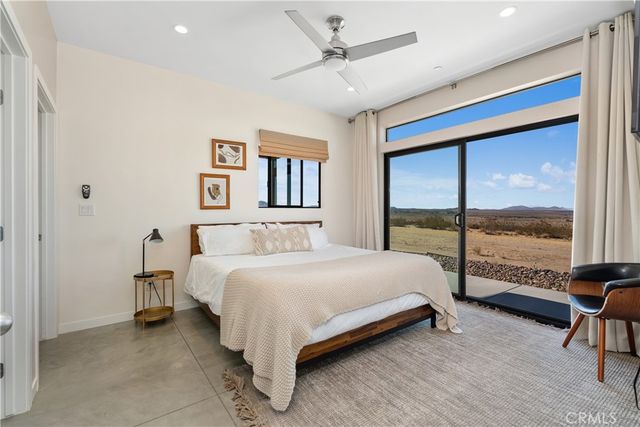 7190 Lawrence Avenue, Joshua Tree, CA 92252