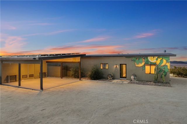 7190 Lawrence Avenue, Joshua Tree, CA 92252