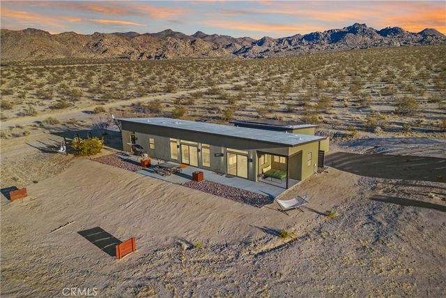7190 Lawrence Avenue, Joshua Tree, CA 92252