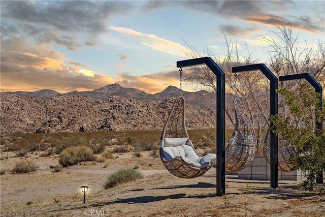 7190 Lawrence Avenue, Joshua Tree, CA 92252