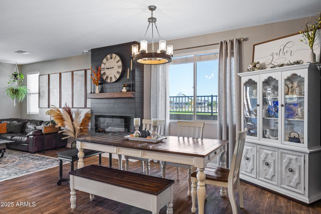 18244 W VISTA NORTE Street, Goodyear, AZ 85338