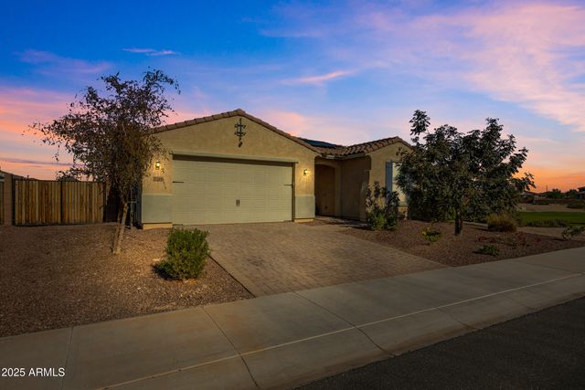 18244 W VISTA NORTE Street, Goodyear, AZ 85338