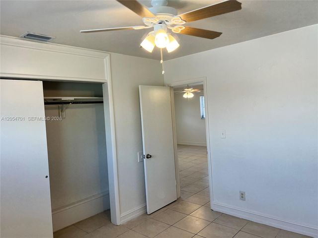 2910 NW 92nd St 2930, Miami, FL 33147
