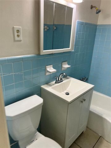 2910 NW 92nd St 2930, Miami, FL 33147