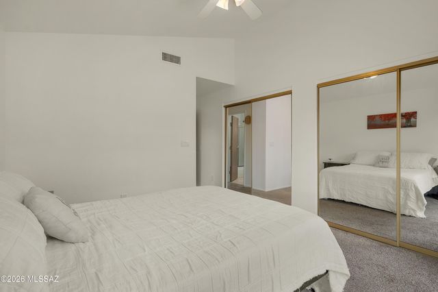 2402 W Drachman Street, Tucson, AZ 85745