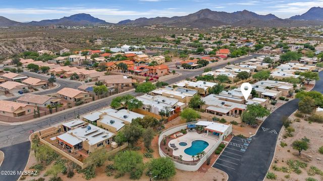 2402 W Drachman Street, Tucson, AZ 85745