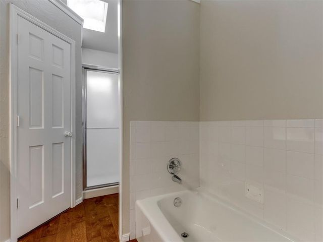 8329 NW 105th Terrace, Oklahoma City, OK 73162