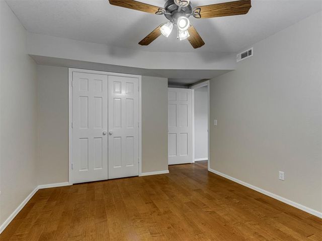 8329 NW 105th Terrace, Oklahoma City, OK 73162