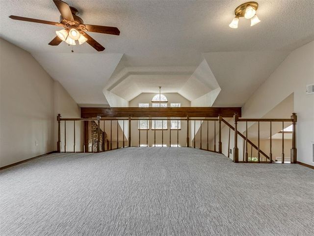 8329 NW 105th Terrace, Oklahoma City, OK 73162