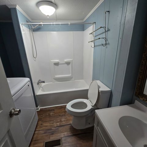 153 Crepe Myrtle Dr., Loris, SC 29569