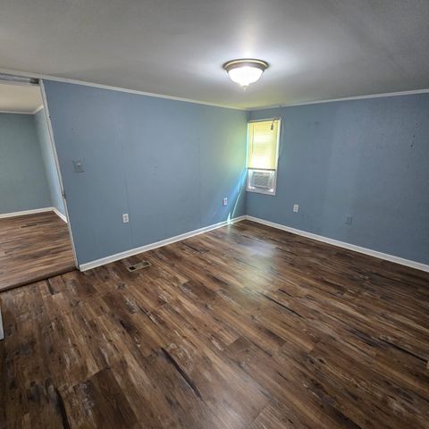 153 Crepe Myrtle Dr., Loris, SC 29569