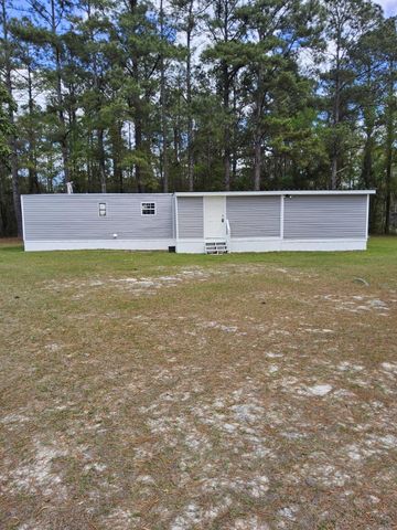 153 Crepe Myrtle Dr., Loris, SC 29569