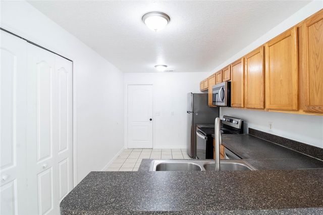 108 SUNDOWN COURT, Davenport, FL 33896