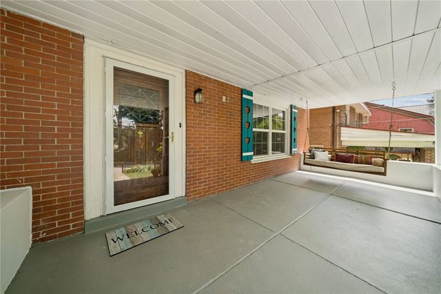 301 W Swissvale Avenue, Edgewood, PA 15218