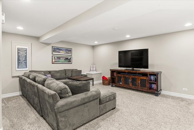 2315 Pagosa Springs Drive, Aurora, IL 60503