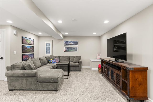 2315 Pagosa Springs Drive, Aurora, IL 60503