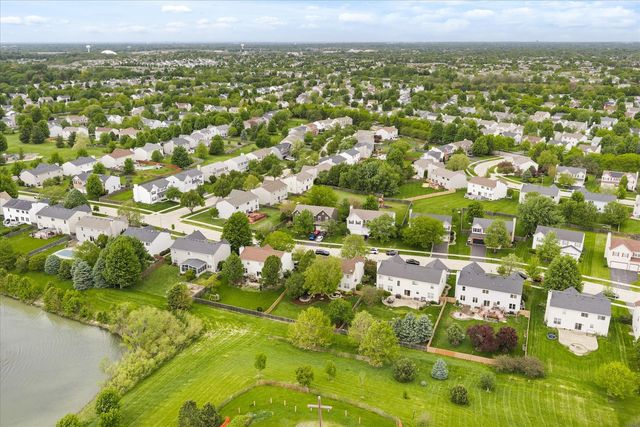 2315 Pagosa Springs Drive, Aurora, IL 60503