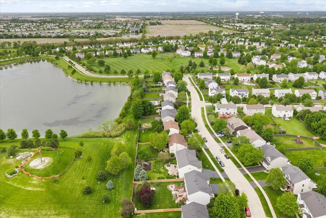 2315 Pagosa Springs Drive, Aurora, IL 60503