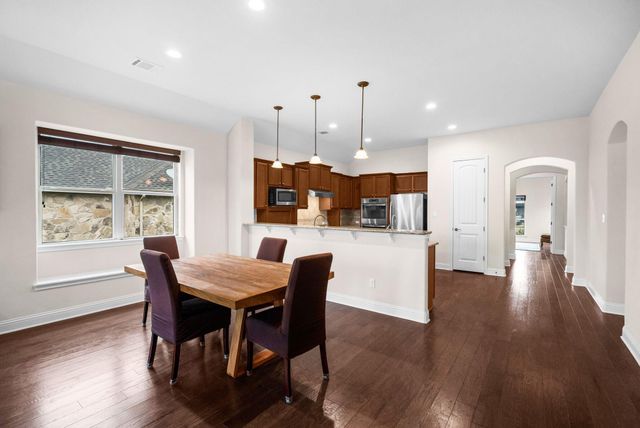 212 Tavish TRL, Austin, TX 78738