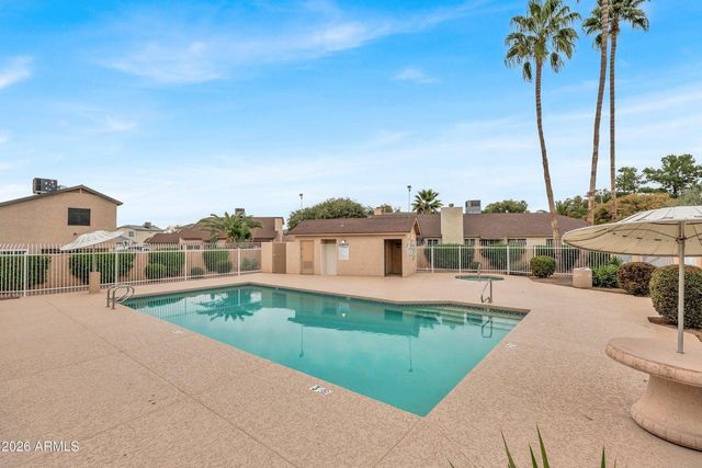 3122 E Topeka Drive, Phoenix, AZ 85050