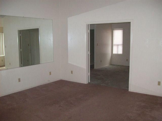 3122 E Topeka Drive, Phoenix, AZ 85050