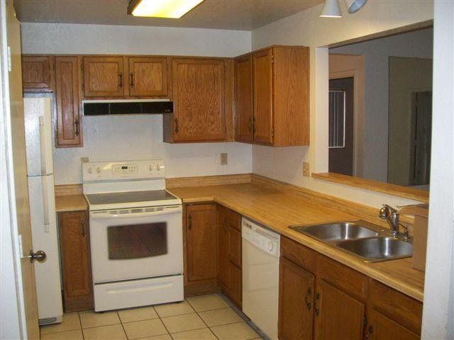 3122 E Topeka Drive, Phoenix, AZ 85050
