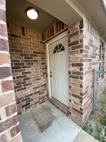 120 Arrowhead Street B, Fort Worth, TX 76108