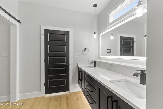 149 Pelican Pointe Drive, Elizabeth City, NC 27909