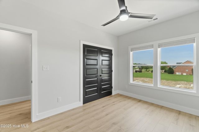 149 Pelican Pointe Drive, Elizabeth City, NC 27909