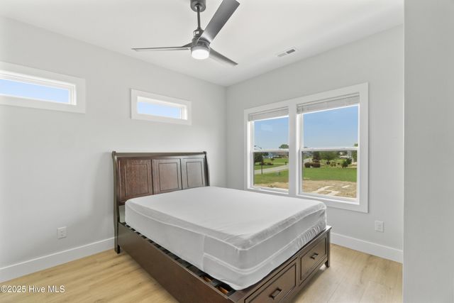 149 Pelican Pointe Drive, Elizabeth City, NC 27909
