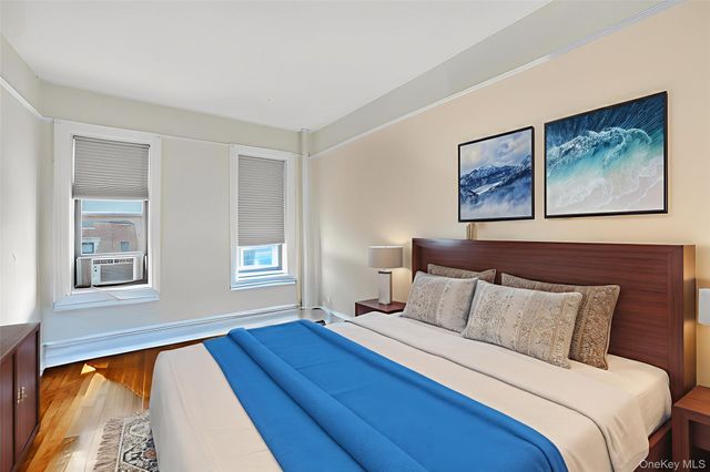 673 Locust Street 1F, Mount Vernon, NY 10552