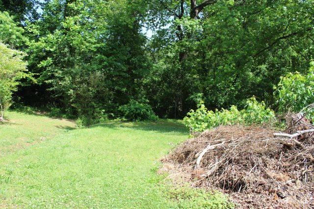 221 37th Street SW, Hickory, NC 28602