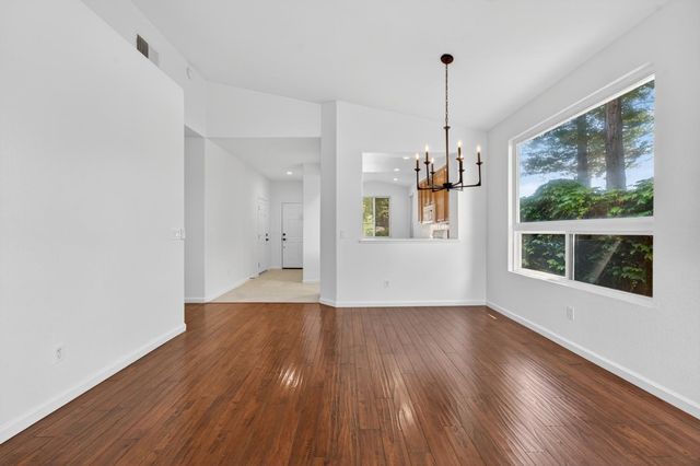 3203 Europa St, Roseville, CA 95661