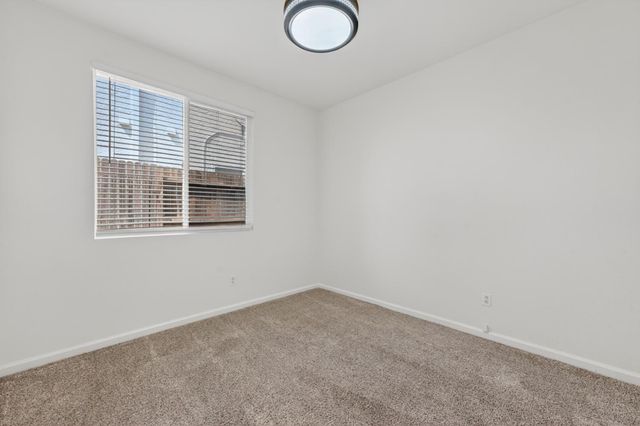 3203 Europa St, Roseville, CA 95661