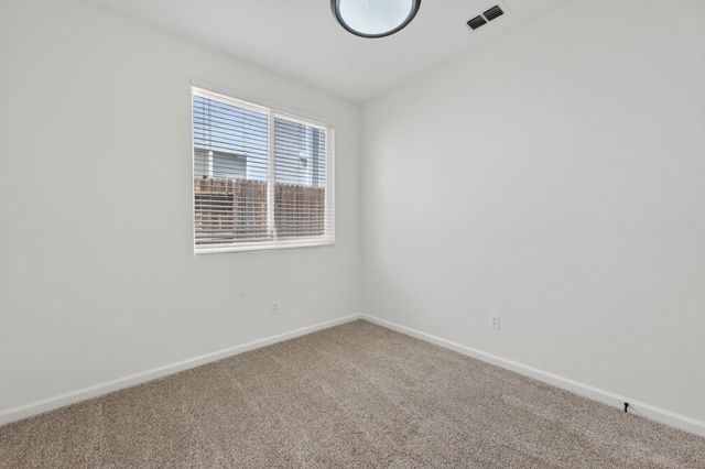 3203 Europa St, Roseville, CA 95661