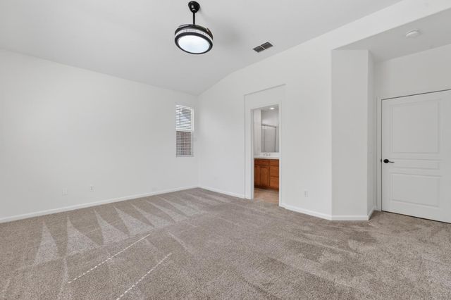3203 Europa St, Roseville, CA 95661