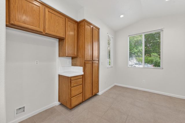3203 Europa St, Roseville, CA 95661