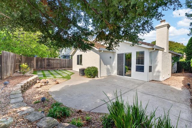 3203 Europa St, Roseville, CA 95661