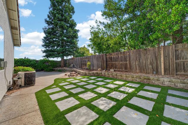 3203 Europa St, Roseville, CA 95661