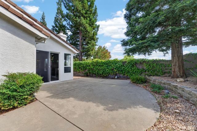 3203 Europa St, Roseville, CA 95661