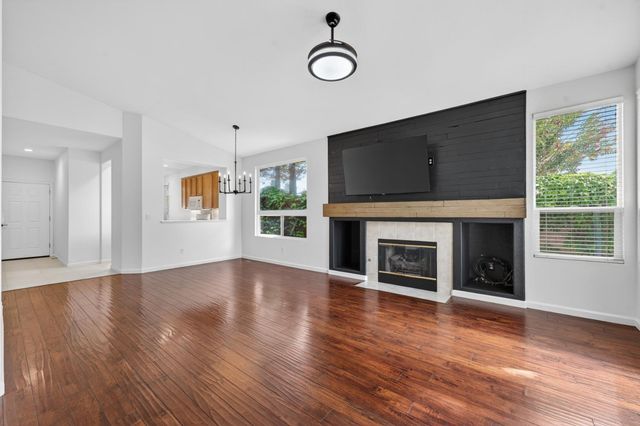 3203 Europa St, Roseville, CA 95661