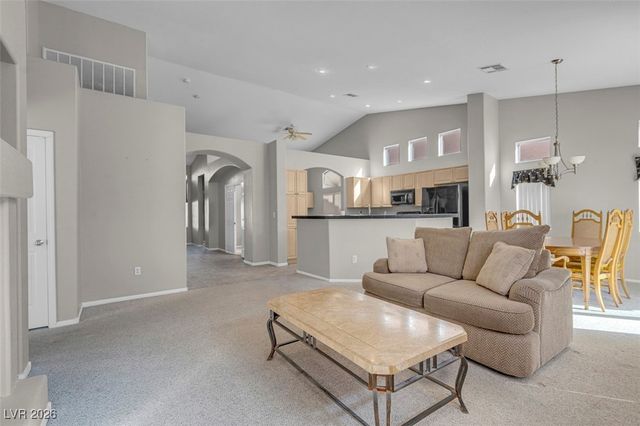 9639 Moonlit Sky Avenue, Las Vegas, NV 89147