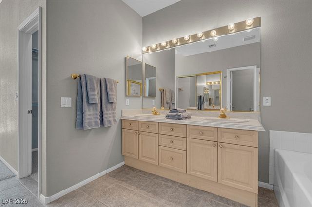 9639 Moonlit Sky Avenue, Las Vegas, NV 89147