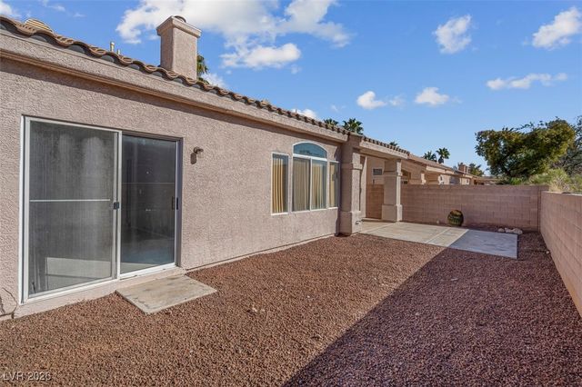 9639 Moonlit Sky Avenue, Las Vegas, NV 89147